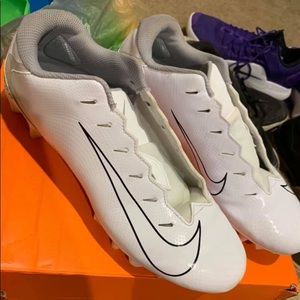 Men’s Nike Vapor Football Cleats